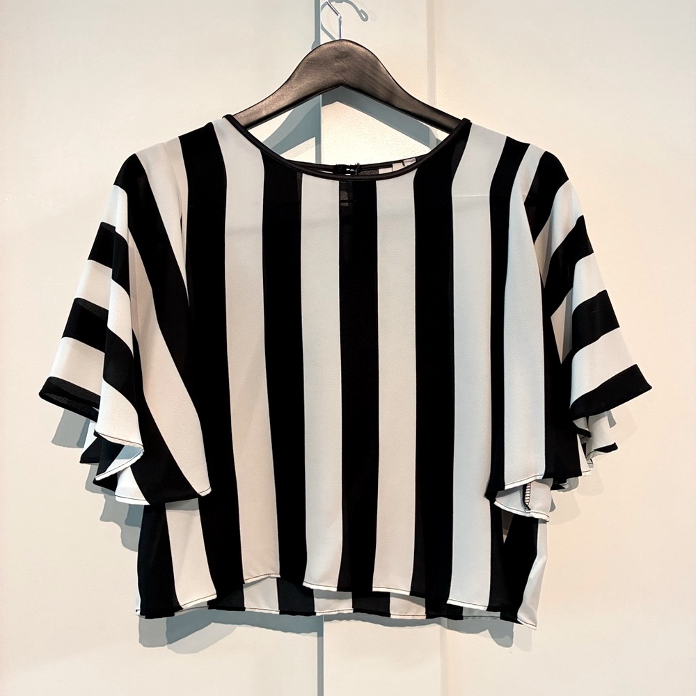 Bellatrix XS Black and White Striped Blouse